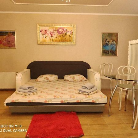 Apartments Domovik Latorichnaya,3 Μουκάτσεβο Εξωτερικό φωτογραφία