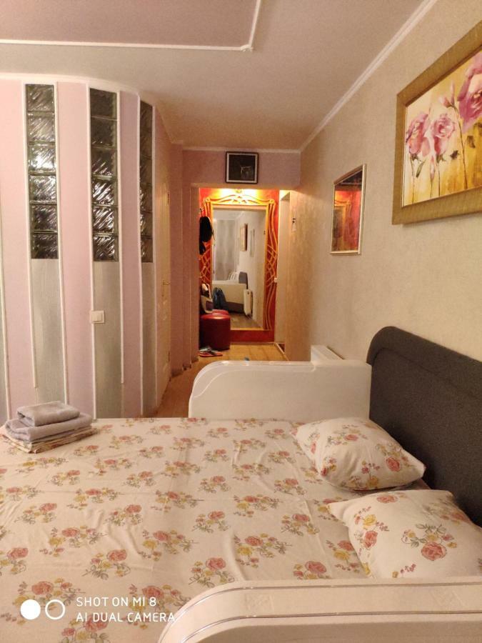 Apartments Domovik Latorichnaya,3 Μουκάτσεβο Εξωτερικό φωτογραφία